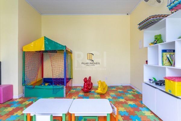 Cobertura para Venda - 134.45m², 3 dormitórios, sendo 1 suites, 2 vagas - Cavalhada