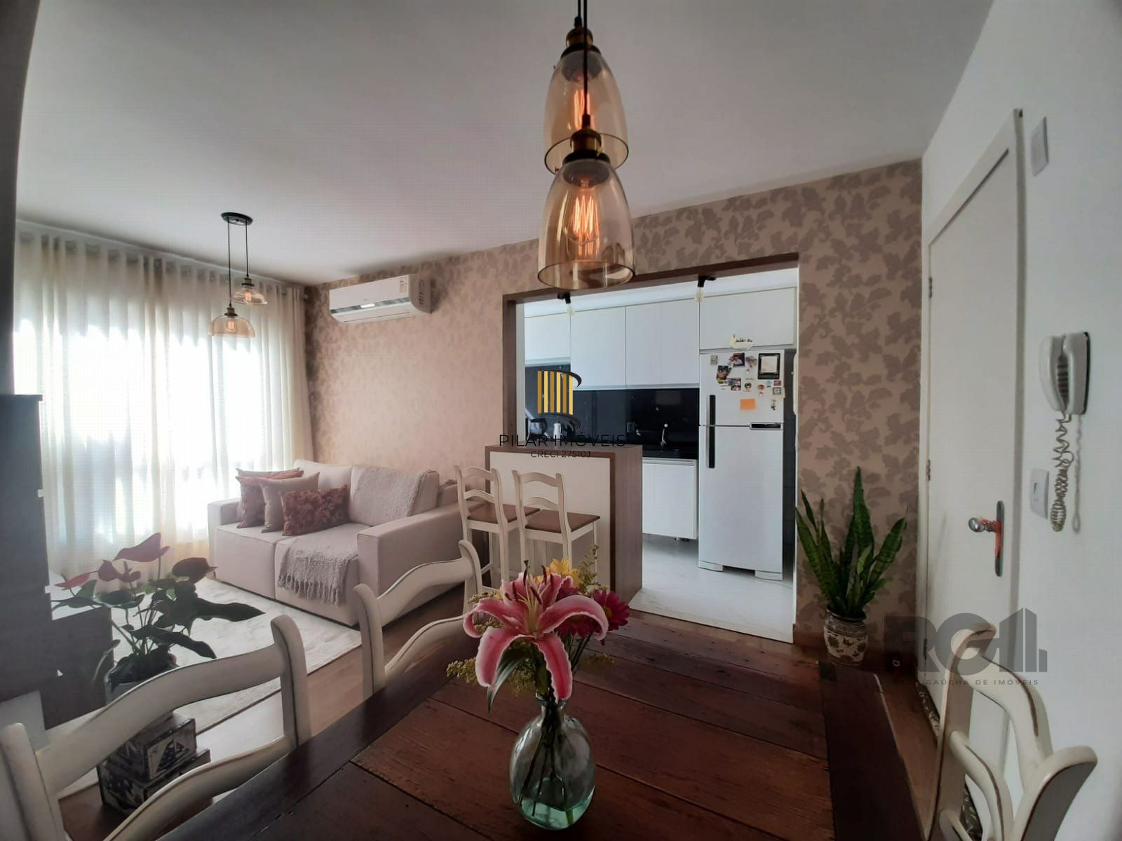 Apartamento 2 dormitórios no bairro Azenha
