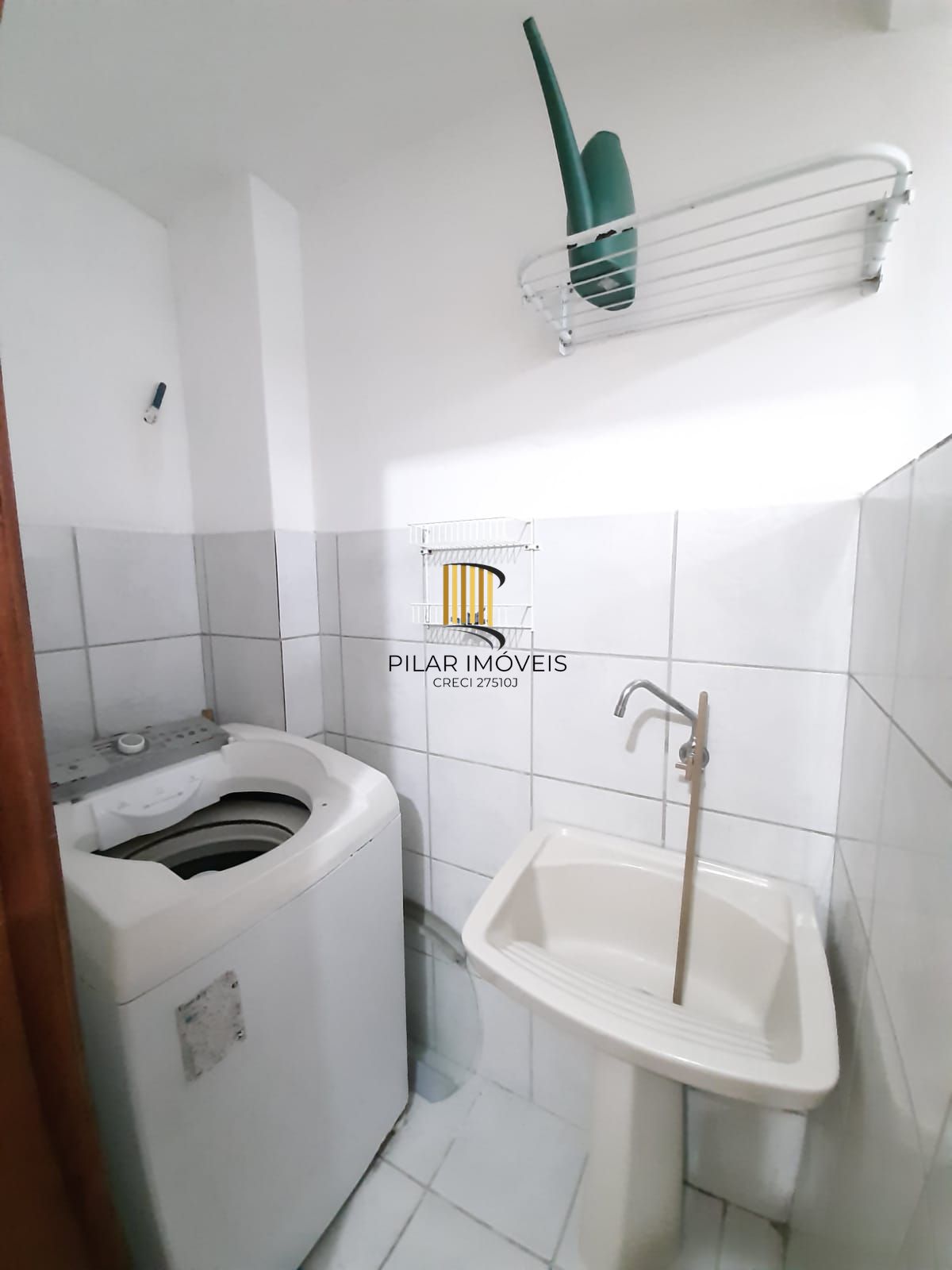 Apartamento de 2 Dormitórios para Vender no Centro Histórico