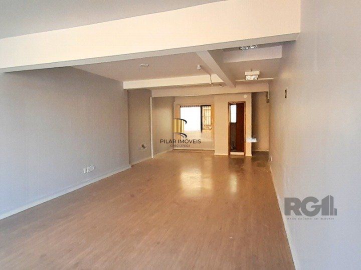 Sala comercial, no bairro Auxiliadora, à venda