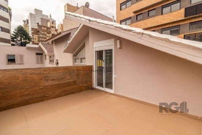 Cobertura 2 dormitórios no bairro Petrópolis