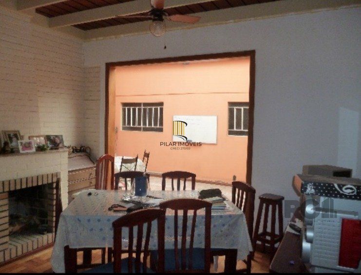 Casa 3 dormitórios no bairro Partenon