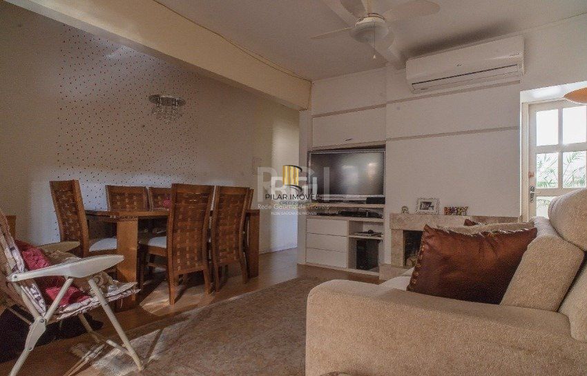 Casa para Venda - 147.56m², 2 dormitórios, 2 vagas - Partenon