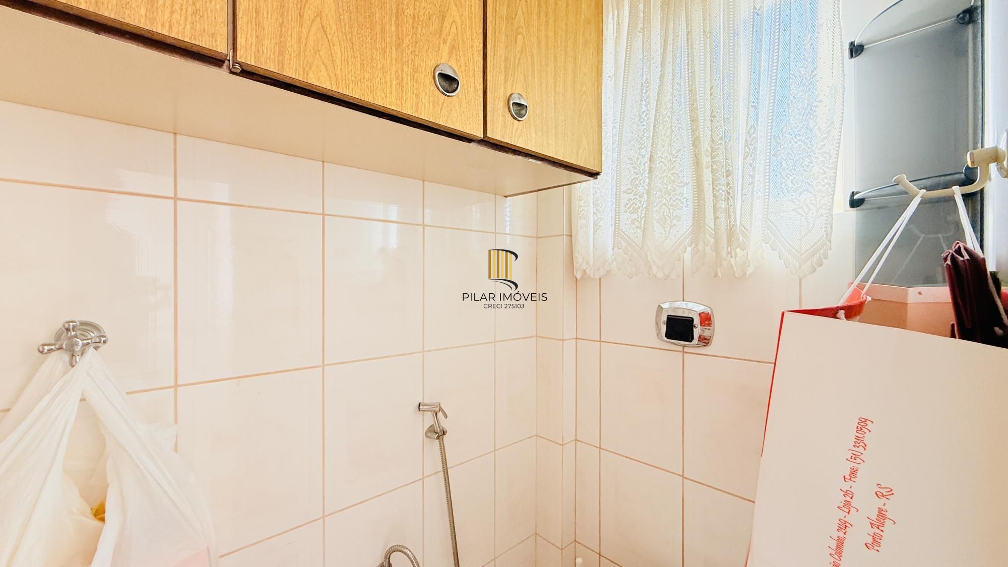 Apartamento 2 dormitórios no bairro Moinhos de Vento