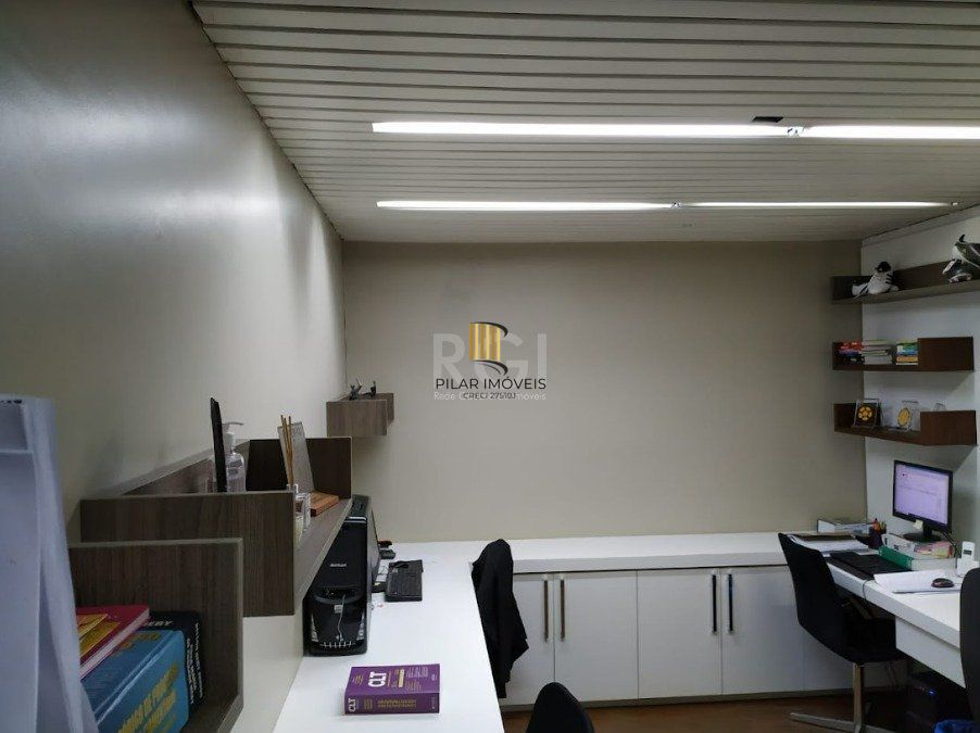 SALA COMERCIAL NO CENTRO HISTÓRICO