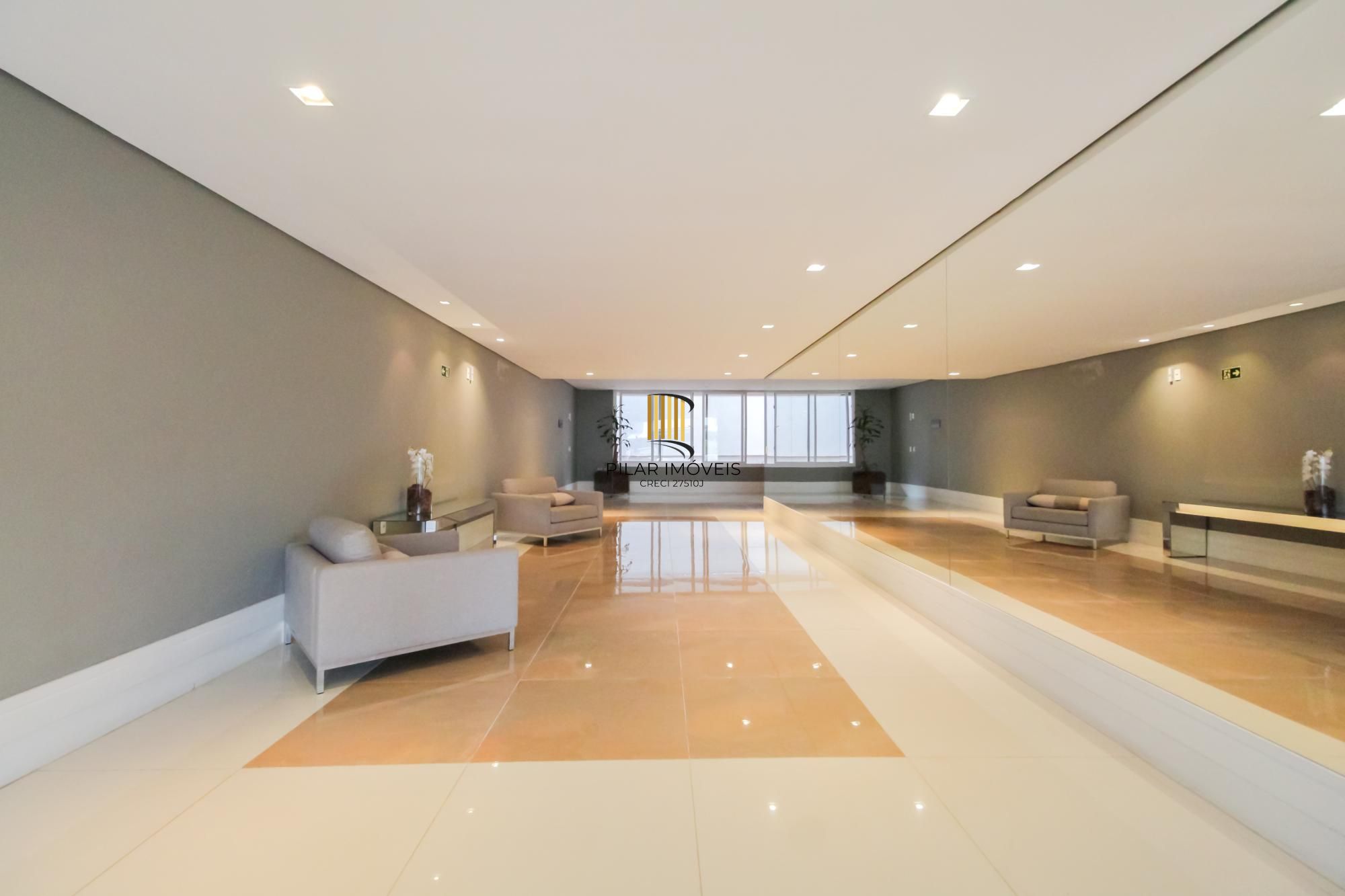 Apartamento 3 dormitórios no bairro Menino Deus