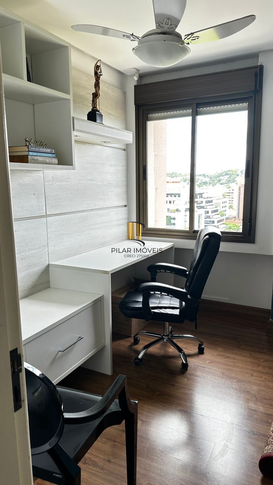 Apartamento com vista para o guaiba, 3 dormitórios com suite