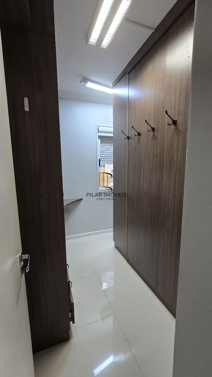 Apartamento 3 dormitórios no bairro Partenon