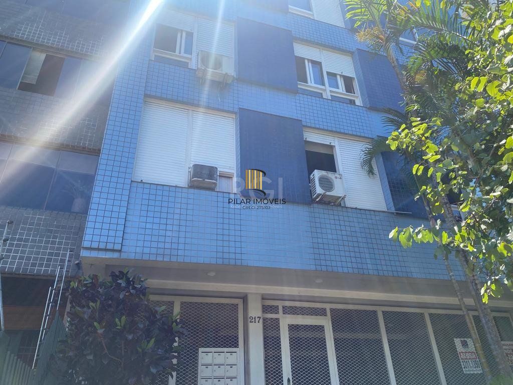 Cobertura de 2 dormitórios no bairro Petropolis