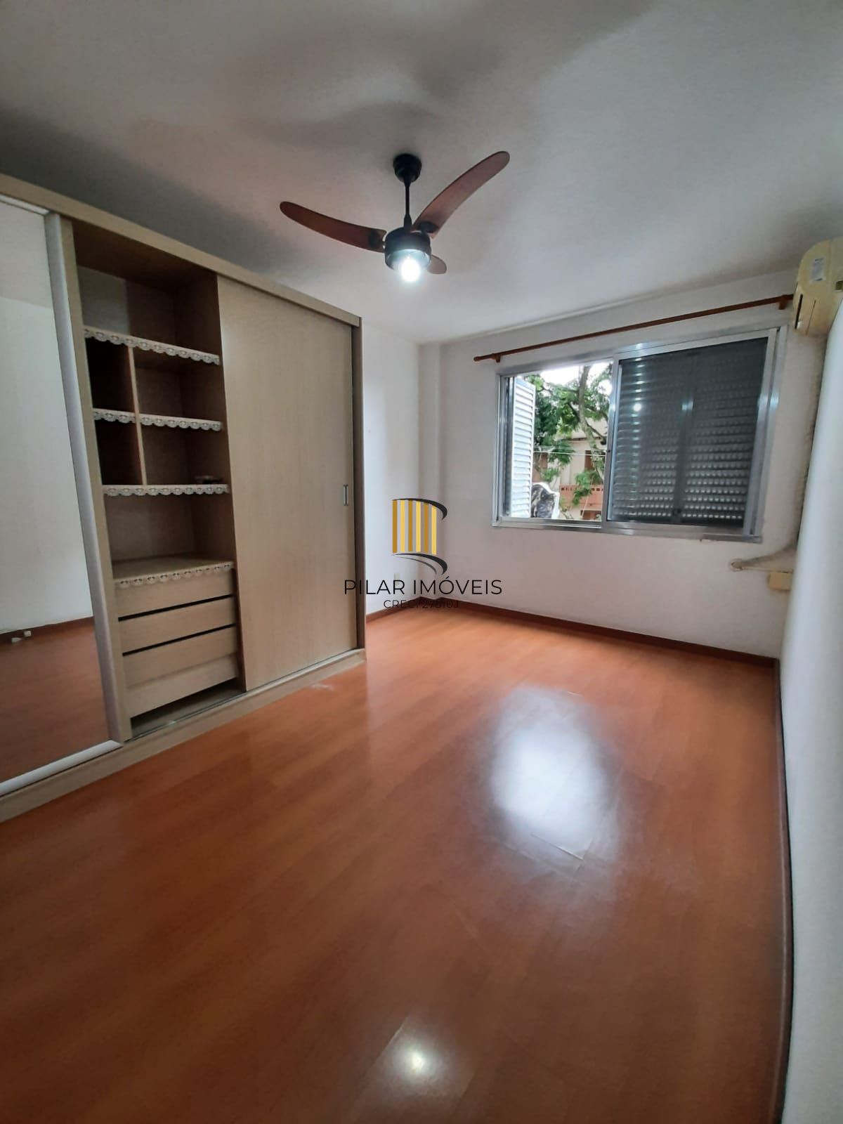 Apartamento de 2 Dormitórios para Vender no Centro Histórico