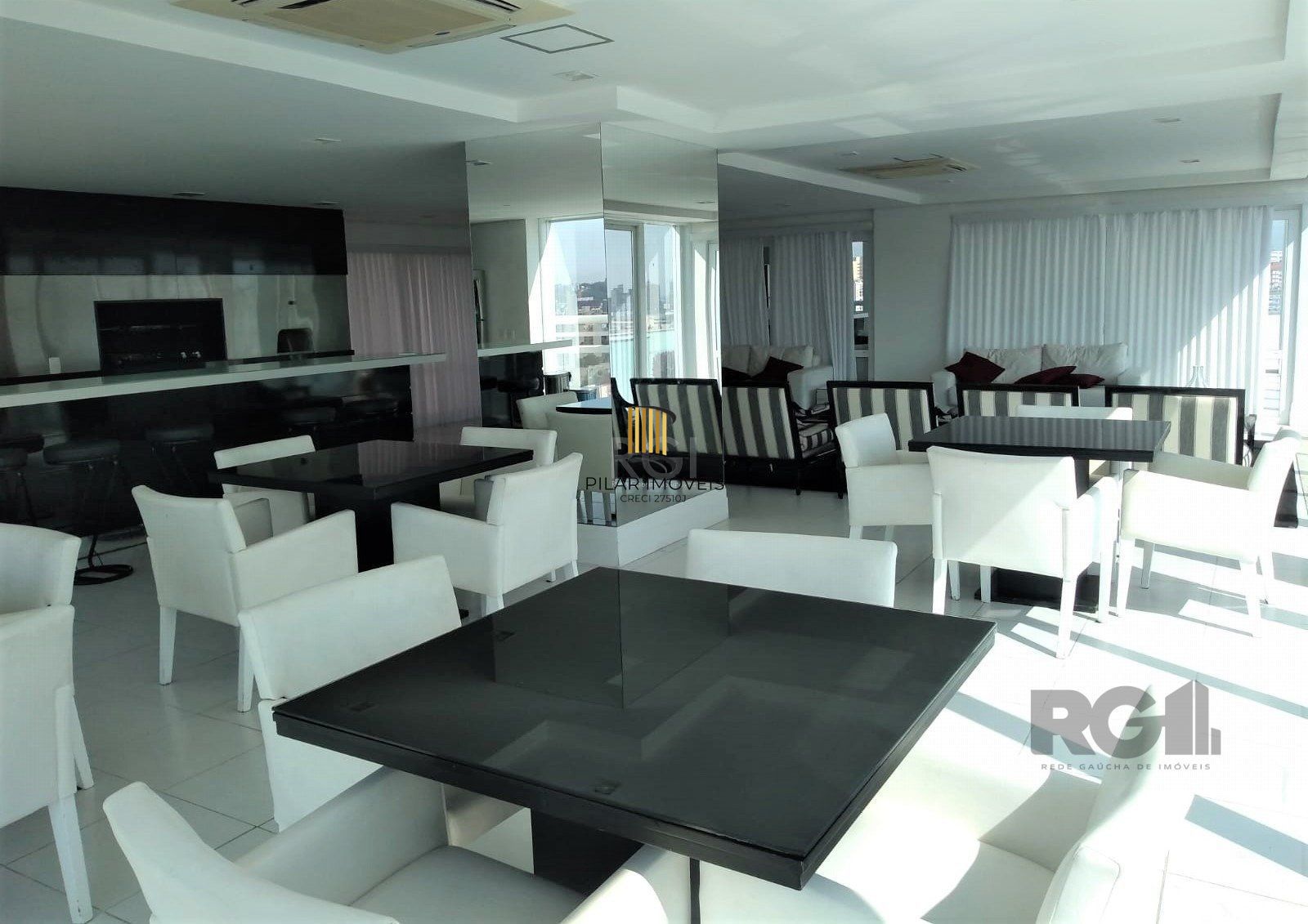 Apartamento para Venda - 67.28m², 2 dormitórios, sendo 1 suites, 1 vaga - Cidade Baixa