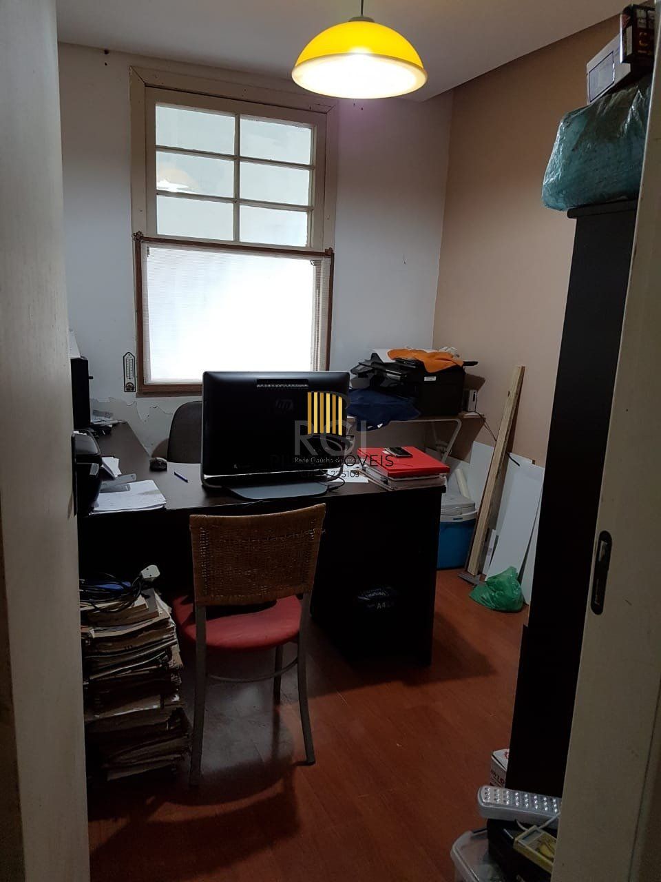 Casa para Venda - 250m², 5 dormitórios, 5 vagas - Jardim Botânico