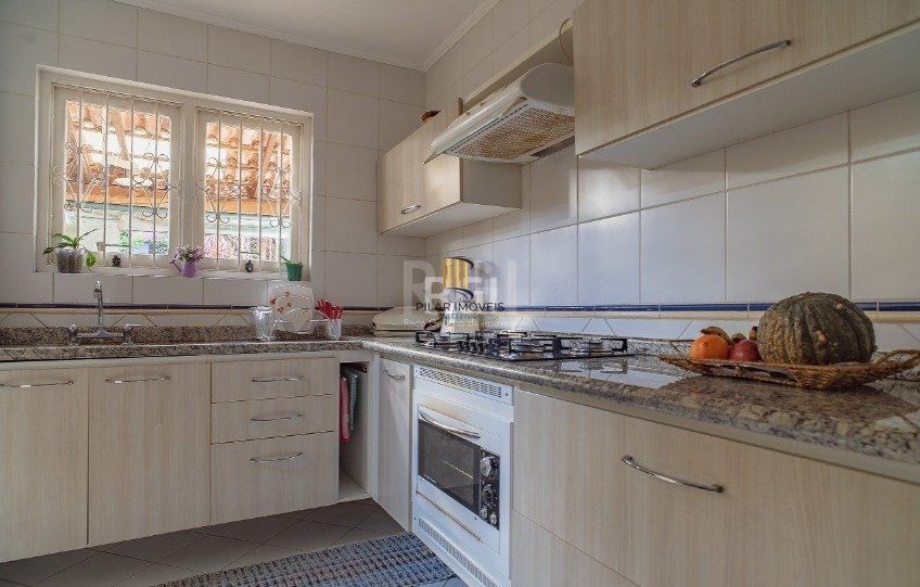 Casa para Venda - 147.56m², 2 dormitórios, 2 vagas - Partenon