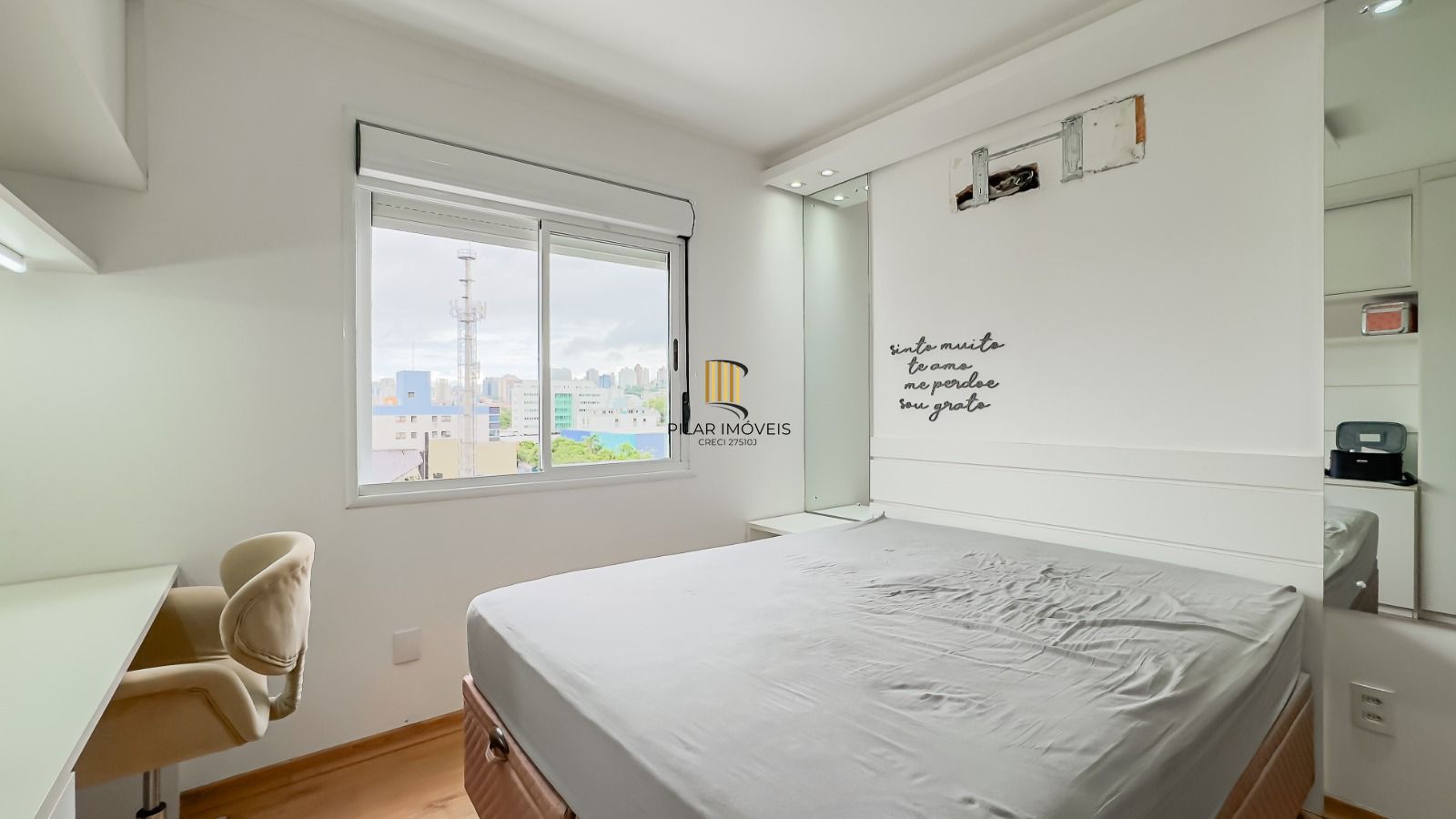 Apartamento 2 dormitórios no bairro Santana