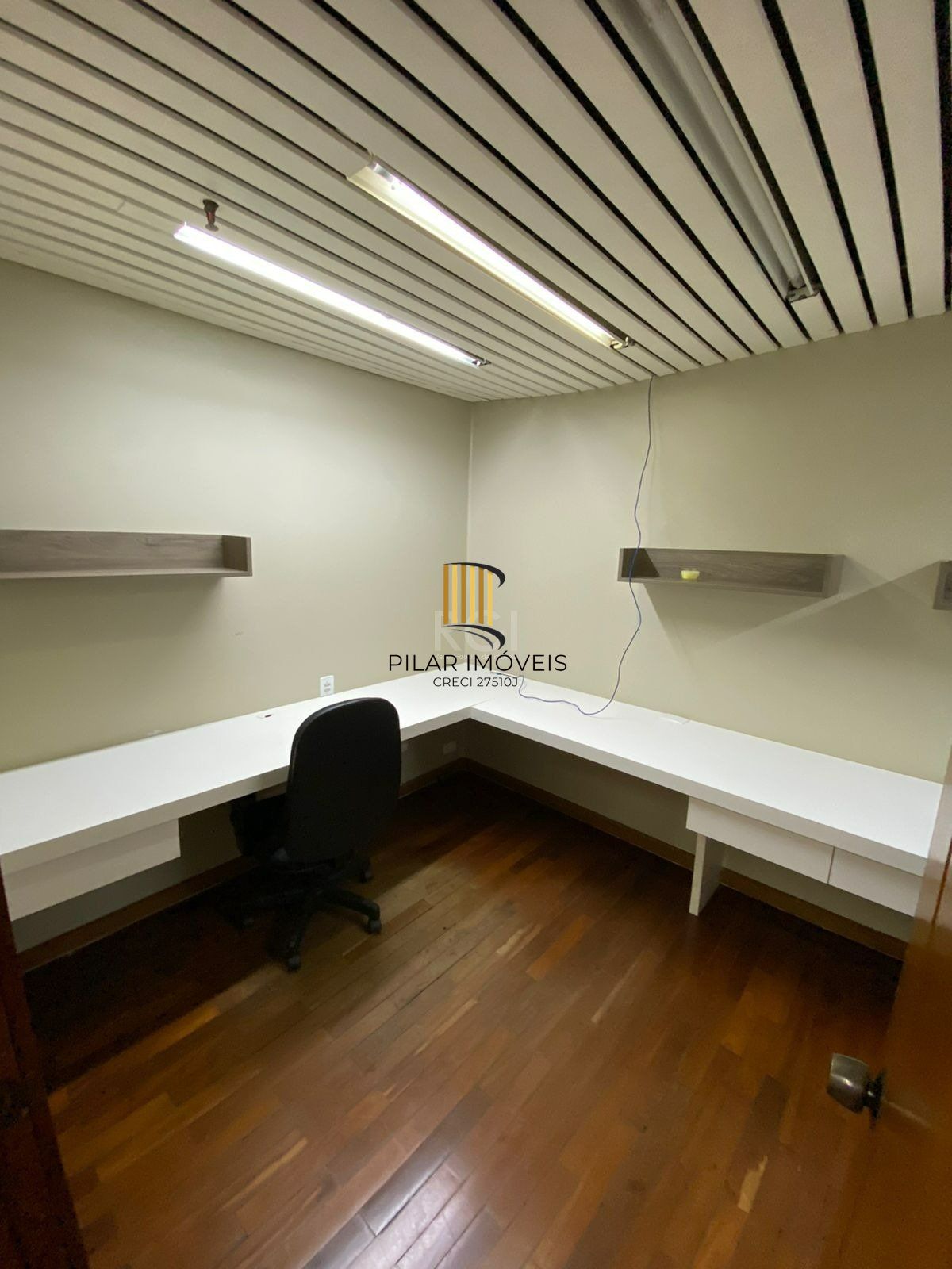 SALA COMERCIAL NO CENTRO HISTÓRICO