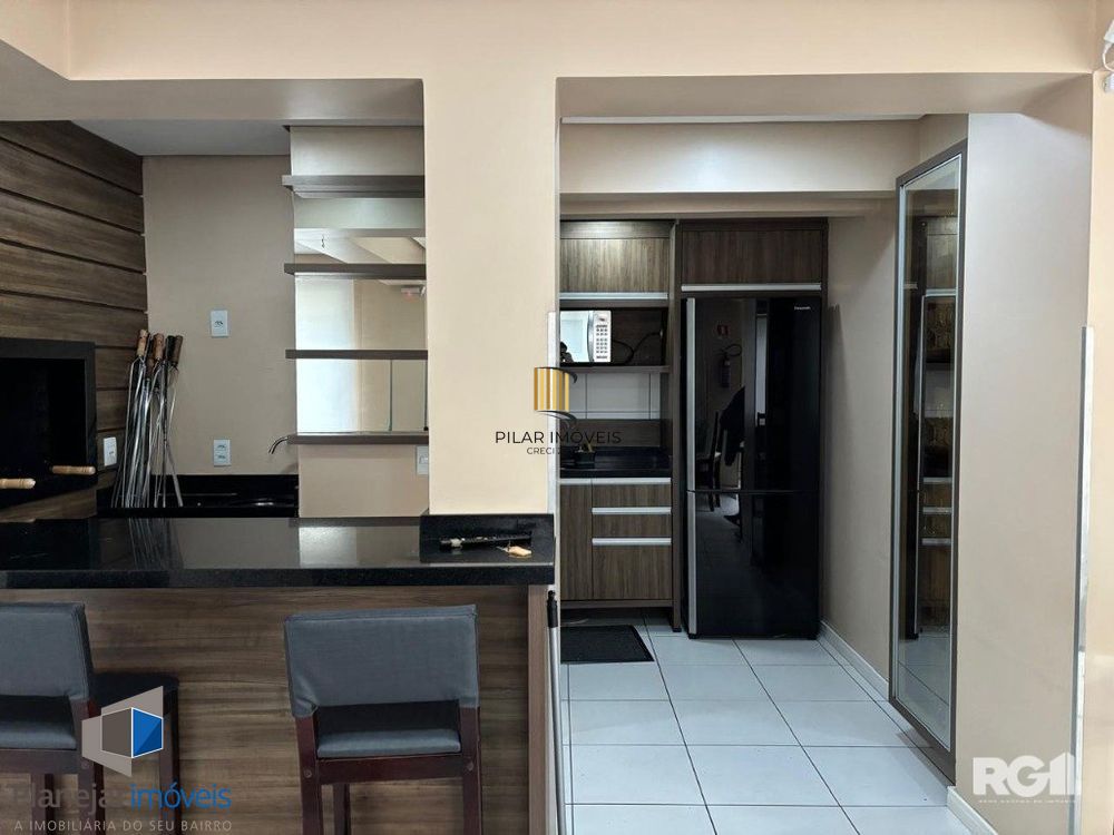 Apartamento de três quartos no Menino Deus