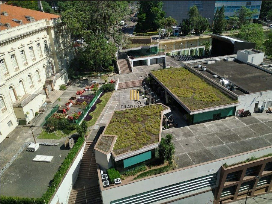 SALA COMERCIAL NO CENTRO HISTÓRICO