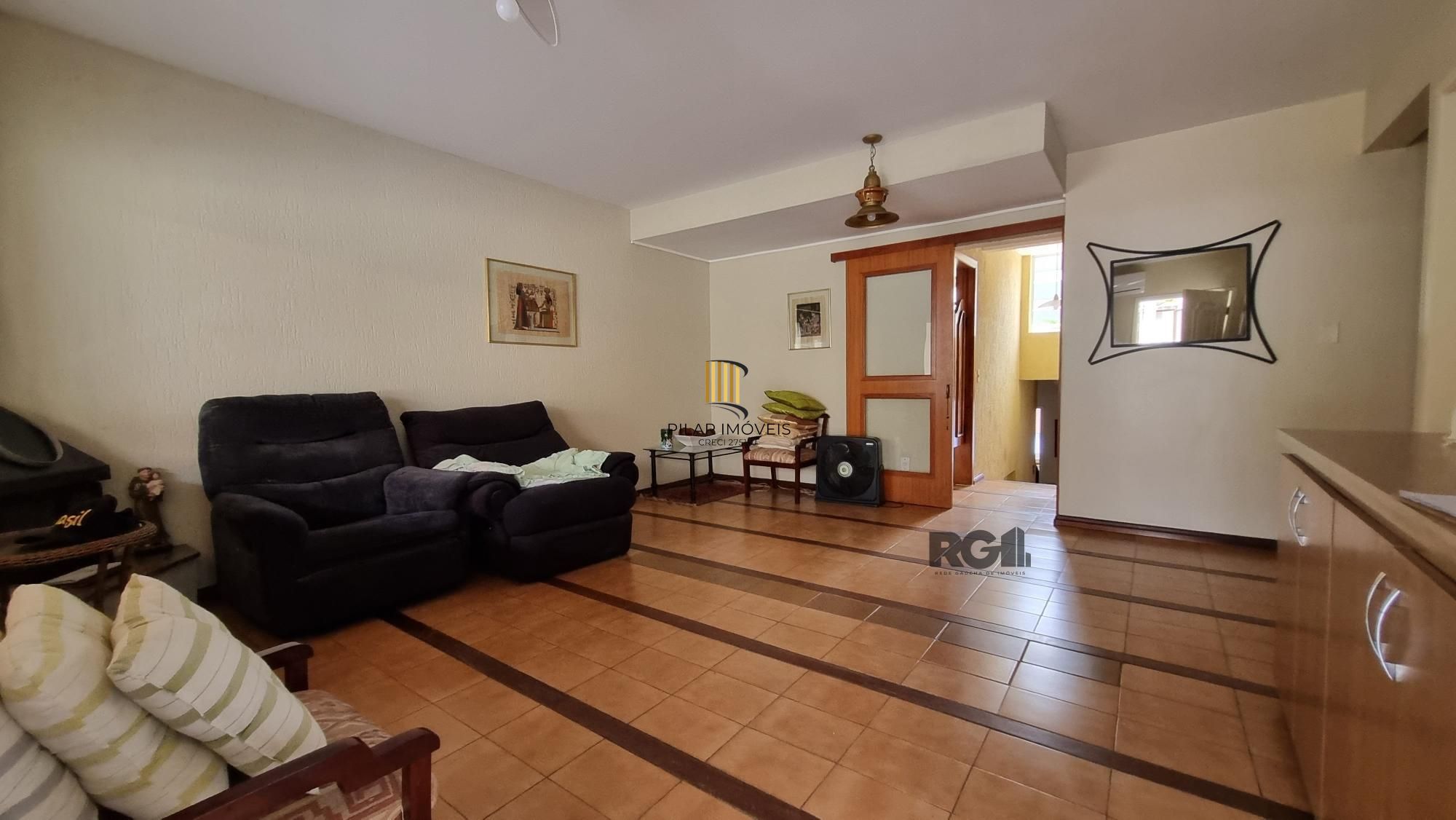 Casa de Condomínio 3 dormitórios no bairro Santo Antônio
