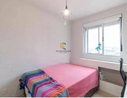 Apartamento de três quartos no Menino Deus