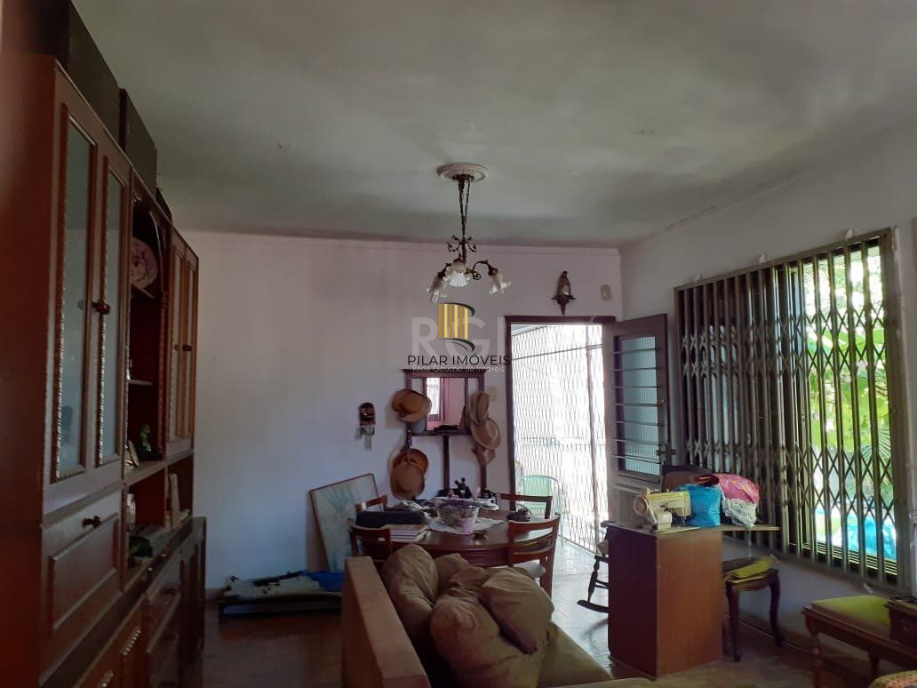 Casa para Venda - 120m², 3 dormitórios, 1 vaga - Santa Tereza