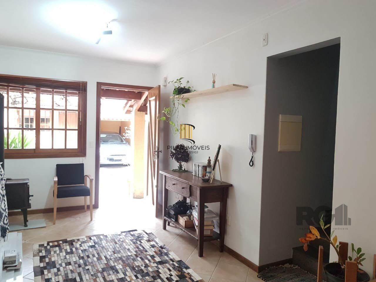 Casa de Condomínio 3 dormitórios no bairro Partenon