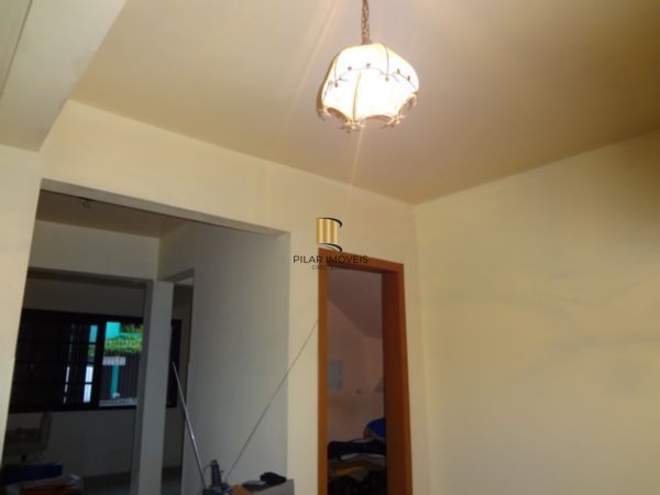 Casa para Venda - 190m², 3 dormitórios, sendo 1 suites, 1 vaga - Partenon