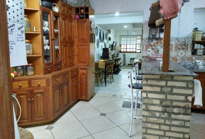 Casa de Condomínio 2 dormitórios no bairro Hípica