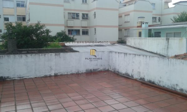 Casa para Venda - 243m², 4 dormitórios, 2 vagas - Santana