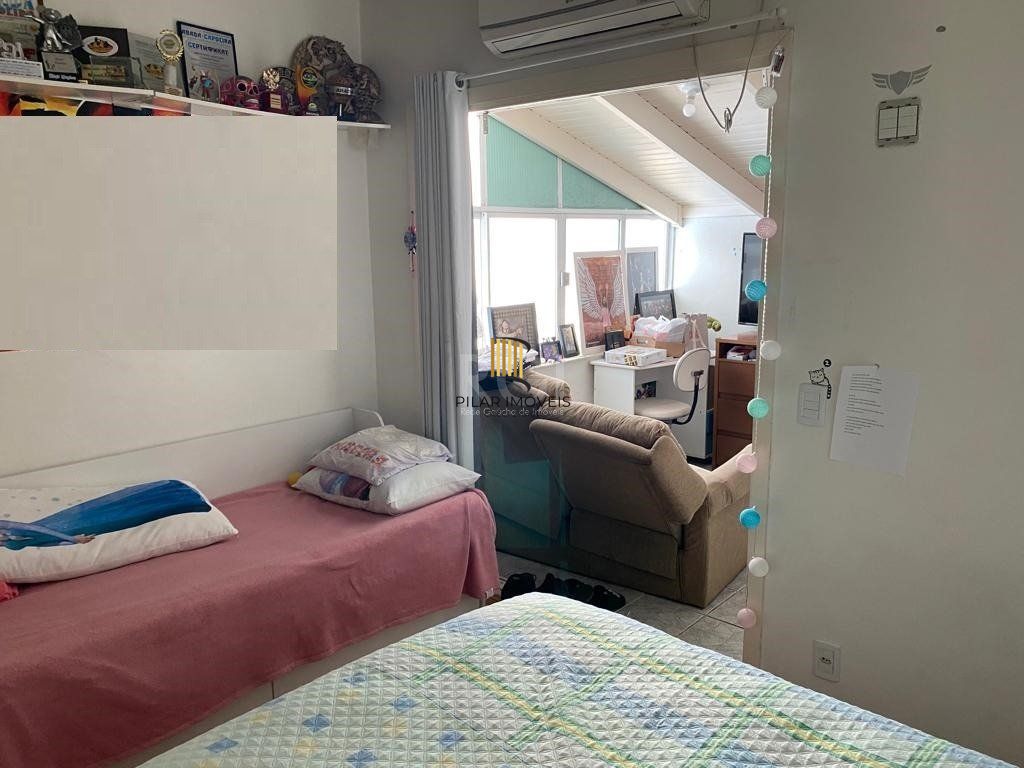 Casa para Venda - 316m², 3 dormitórios, sendo 1 suites, 4 vagas - Santana