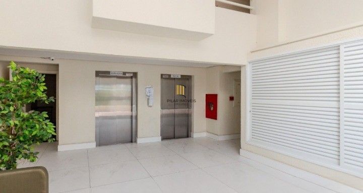 Cobertura 3 dormitórios no bairro Cavalhada