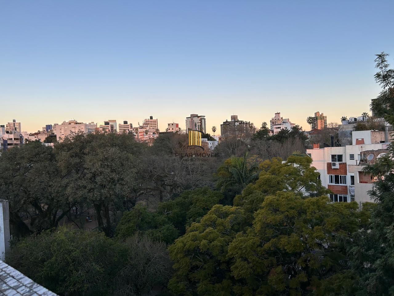 Cobertura 3 dormitórios no bairro Petrópolis