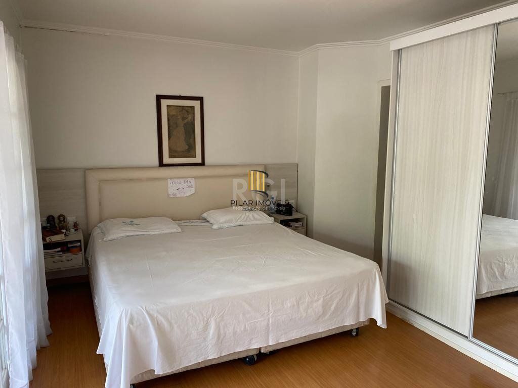 Casa para Venda - 316m², 3 dormitórios, sendo 1 suites, 4 vagas - Santana