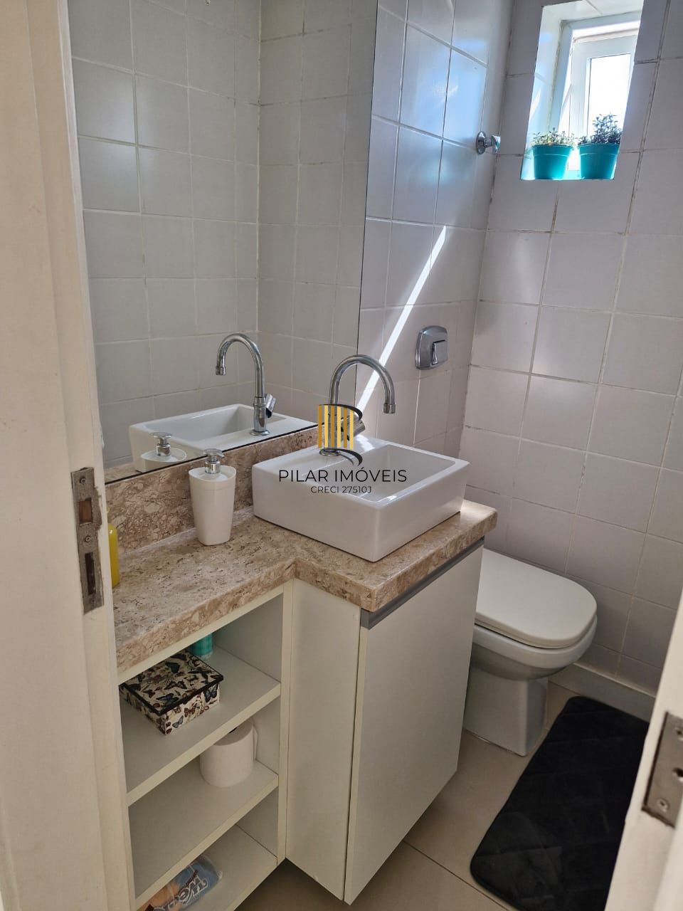 Apartamento 2 dormitórios no bairro Nonoai