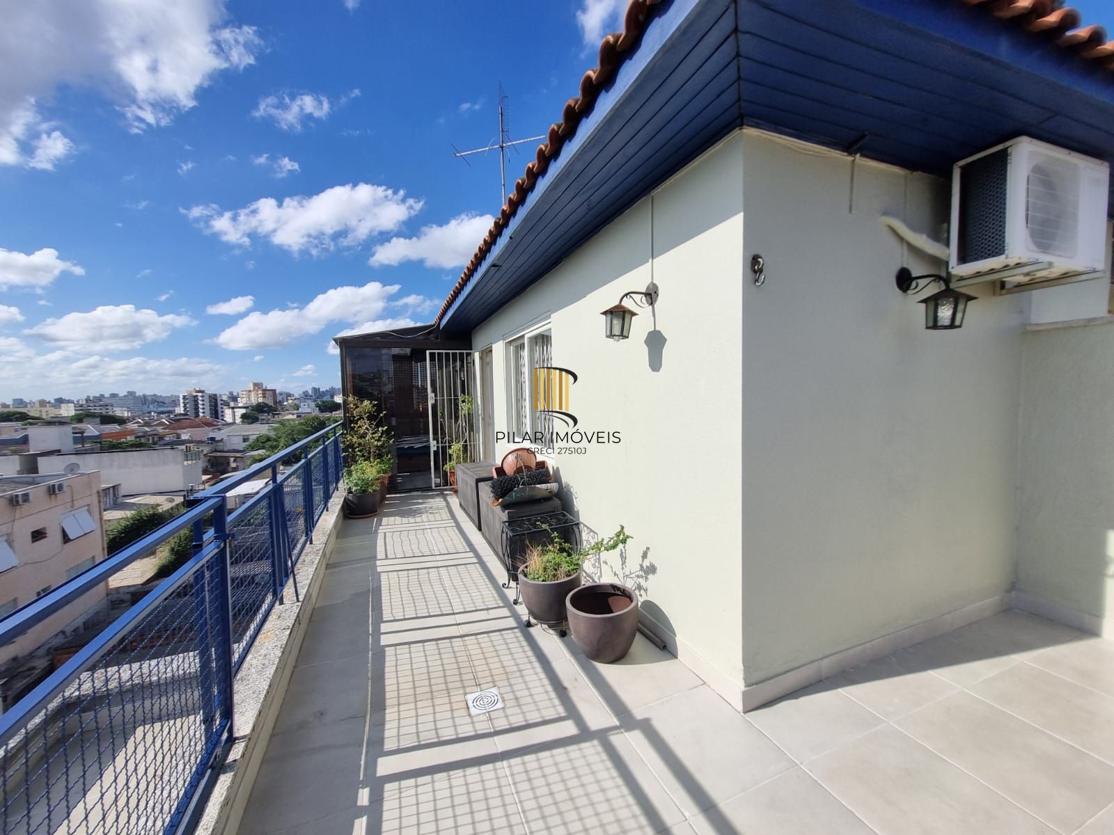 Apartamento cobertura de 1 dormitório no Bairro Santo Antonio