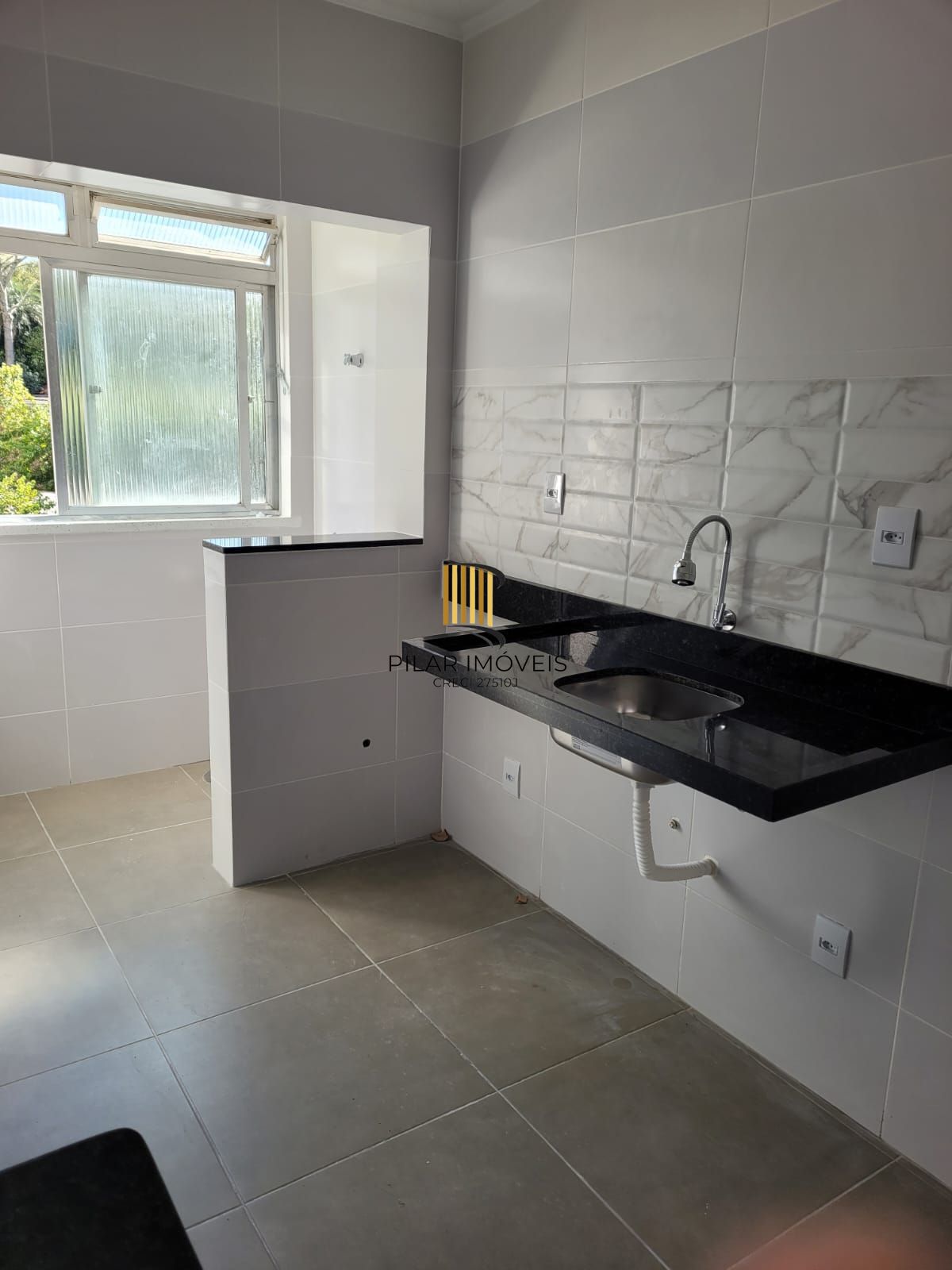 Apartamento 1 dormitório no bairro Morro Santana