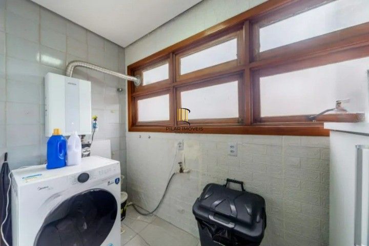 Cobertura 3 dormitórios no bairro Chácara das Pedras