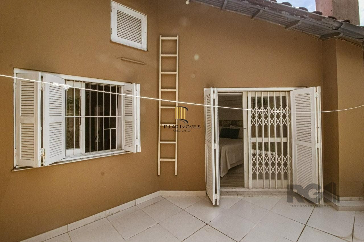 Casa 3 dormitórios no bairro Santo Antônio