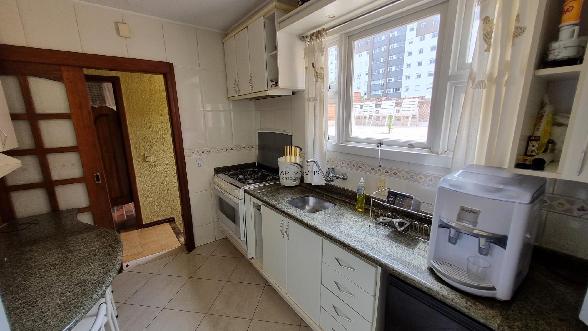 Casa de Condomínio 3 dormitórios no bairro Santo Antônio