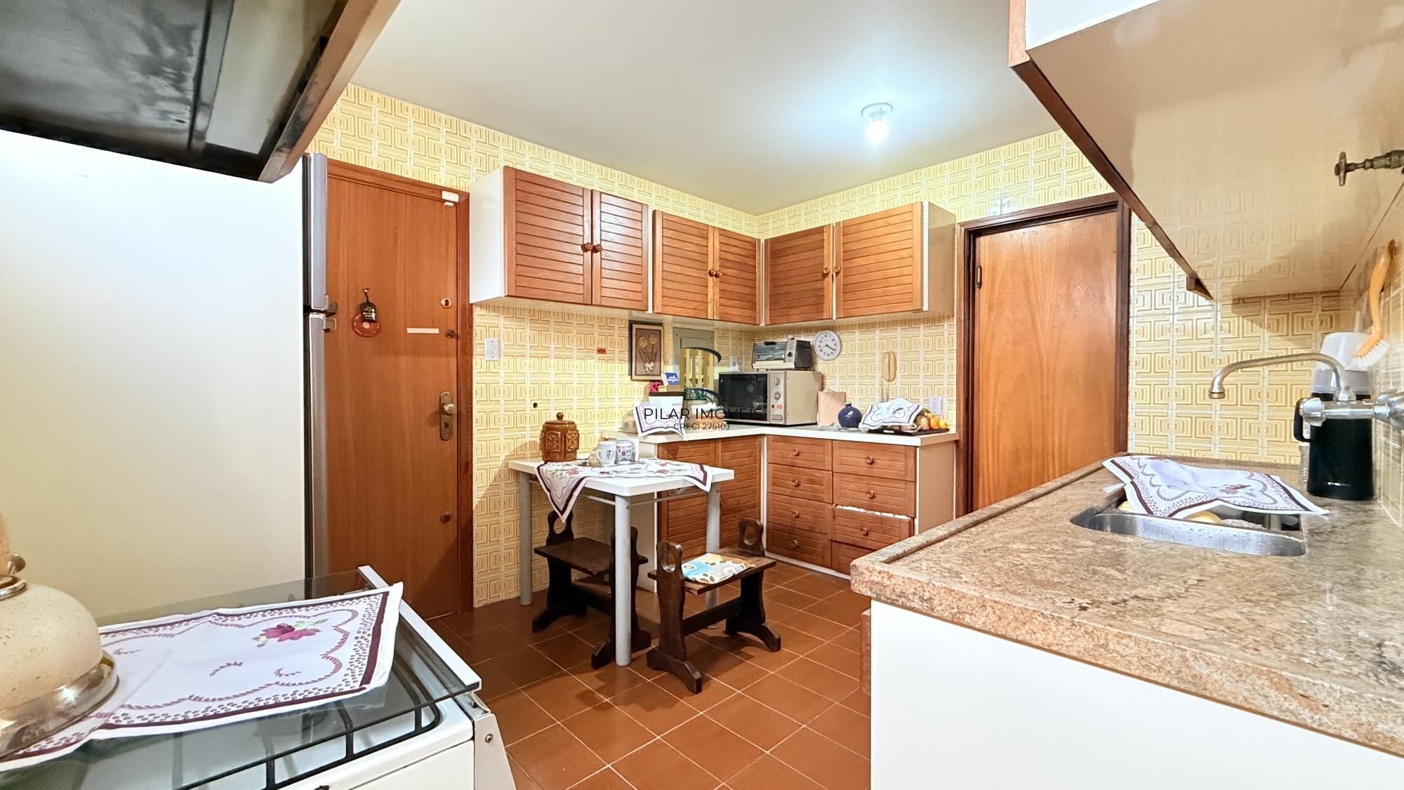 Apartamento 4 dormitórios no bairro Rio Branco