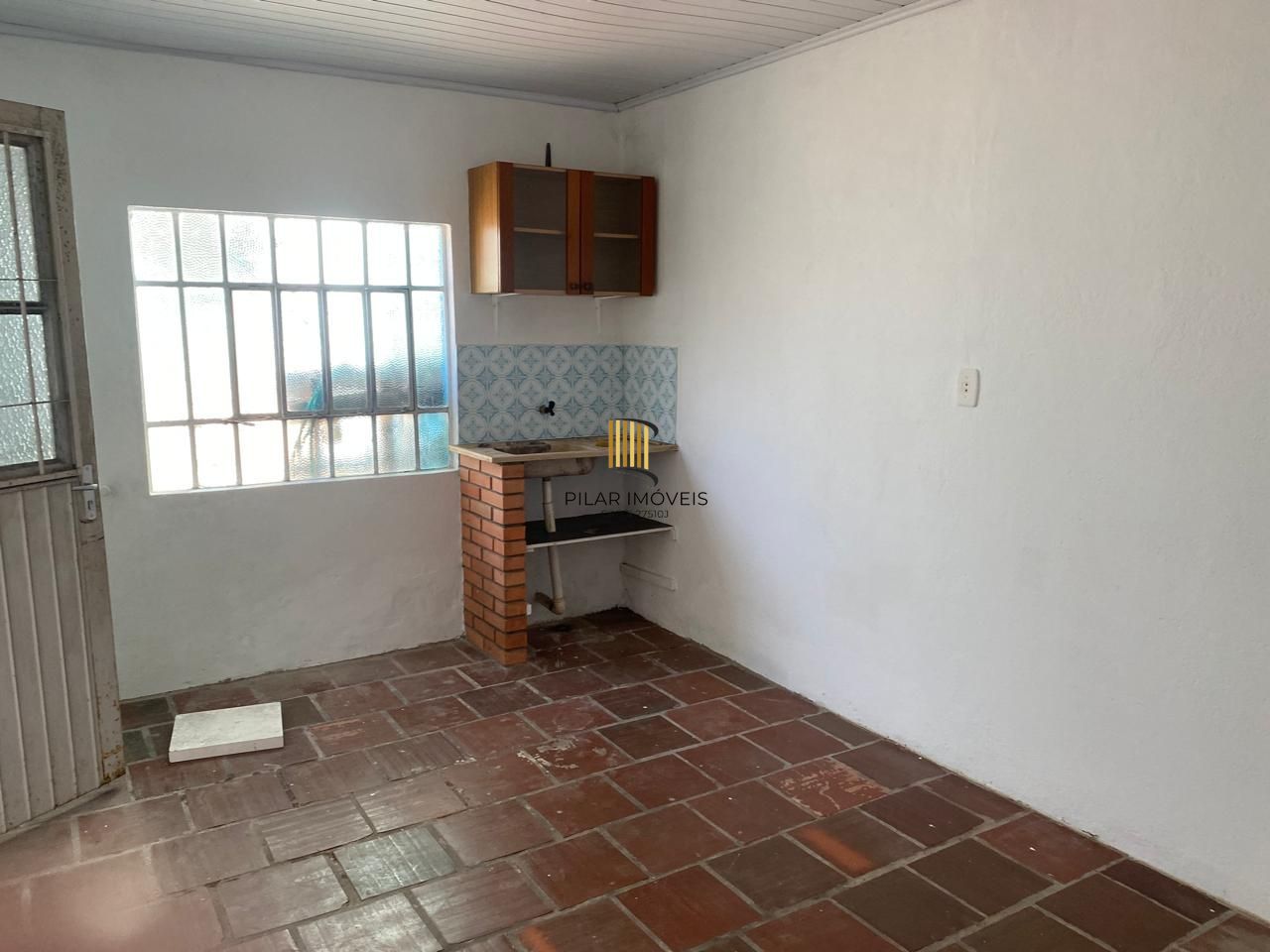 Casa de 2 dormitórios no bairro Santa Tereza