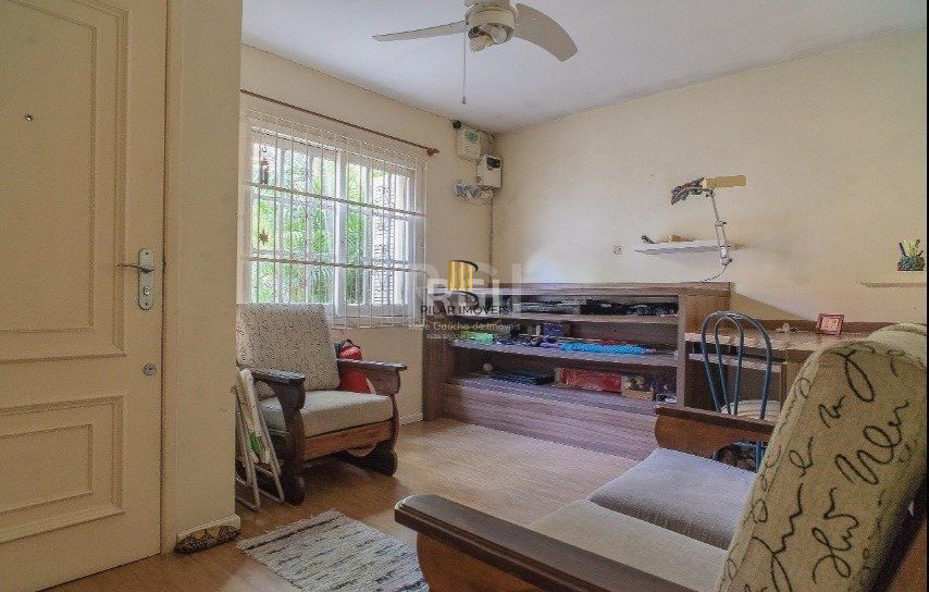 Casa para Venda - 147.56m², 2 dormitórios, 2 vagas - Partenon - Pilar Imóveis