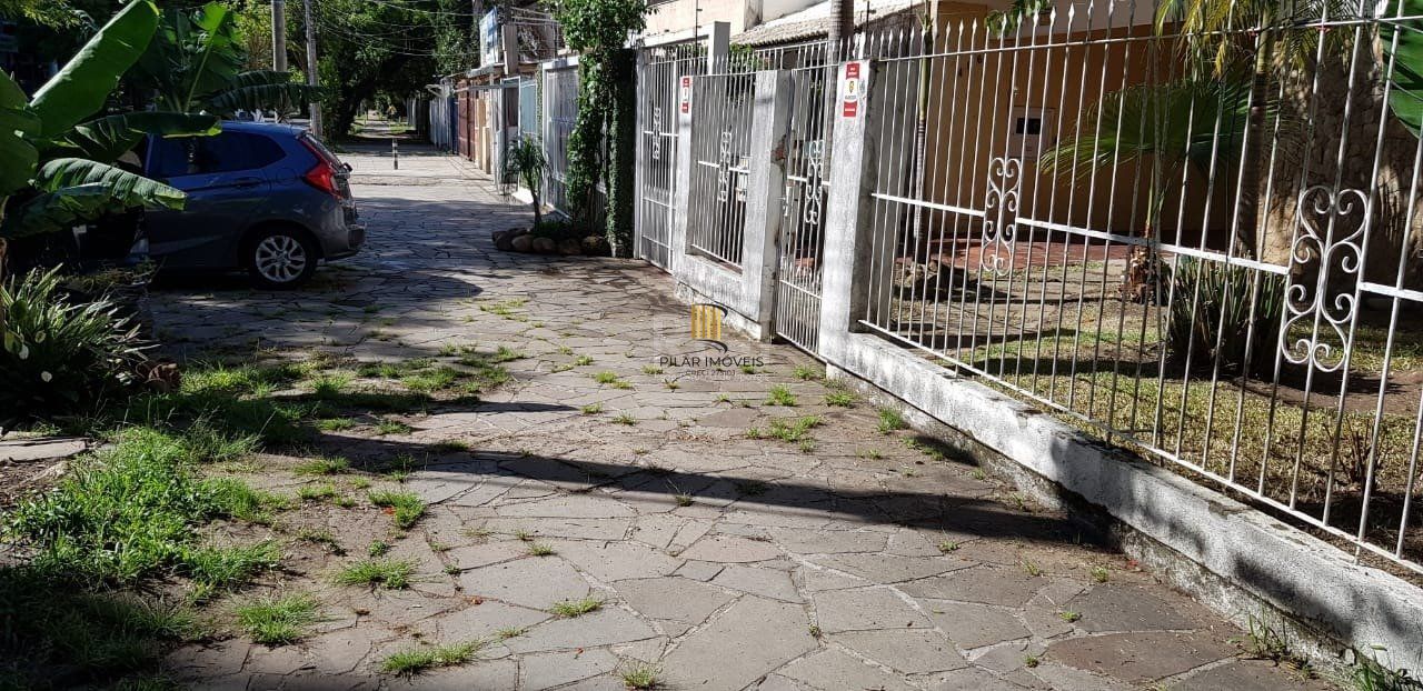 Casa para Venda - 400m², 5 dormitórios, 3 vagas - Santana