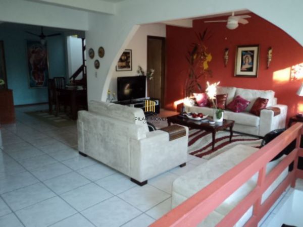 Casa para Venda - 450m², 3 dormitórios, 1 vaga - Floresta - Pilar Imóveis