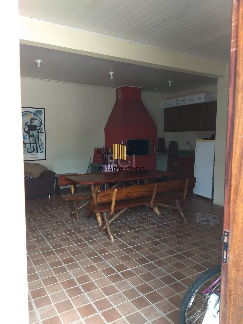 Casa para Venda - 177m², 4 dormitórios, sendo 1 suites, 2 vagas - Partenon