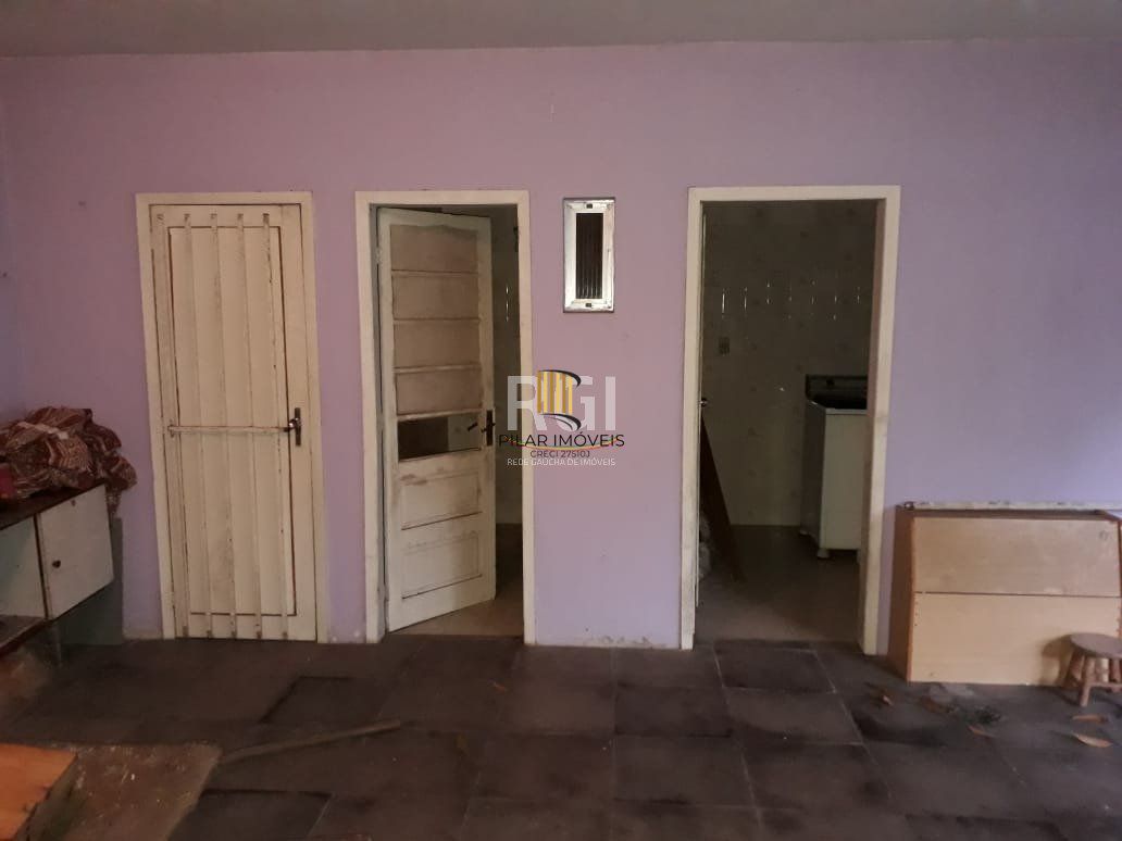 Casa para Venda - 415.8m², 5 dormitórios, 3 vagas - Menino Deus