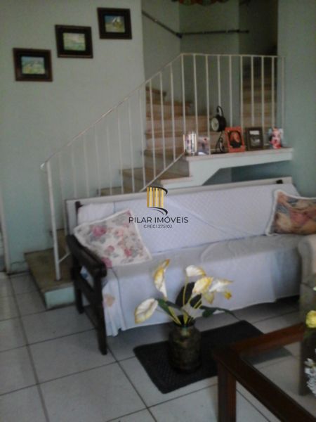 Casa para Venda - 250m², 3 dormitórios, 4 vagas - Santana