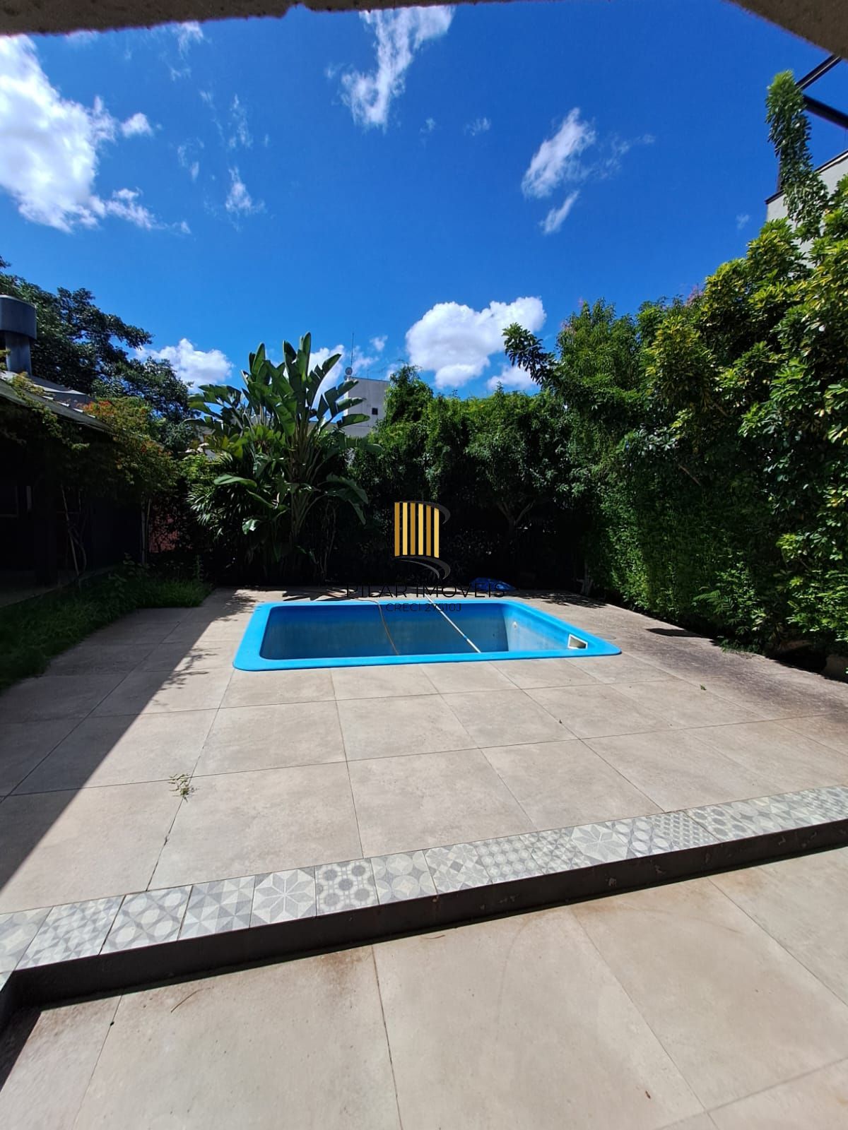 Casa 3 dormitórios no bairro Auxiliadora