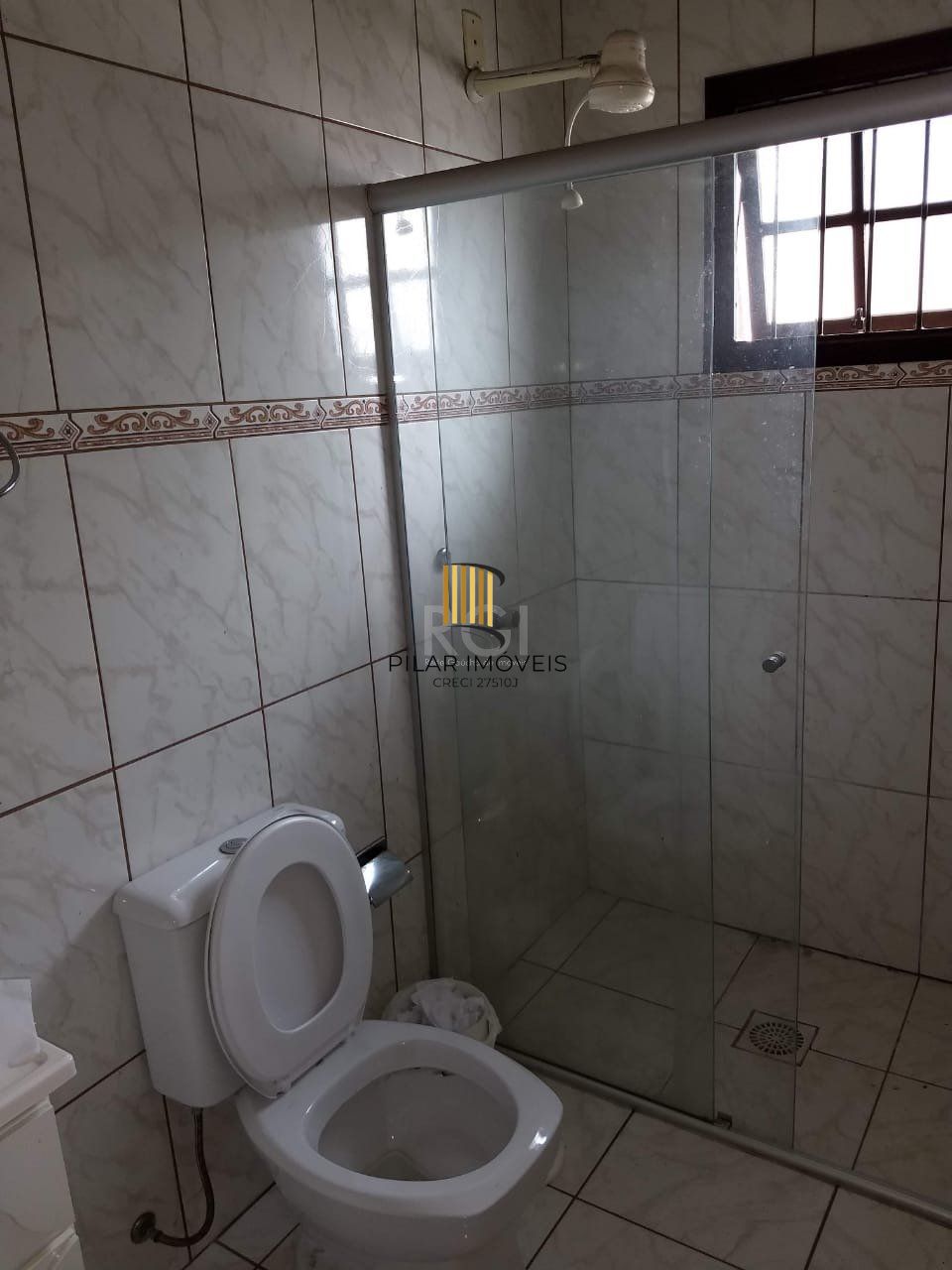 Casa para Venda - 177m², 4 dormitórios, sendo 1 suites, 2 vagas - Partenon