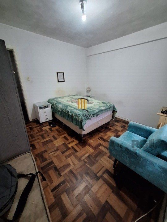 Apartamento 4 dormitórios no bairro Menino Deus