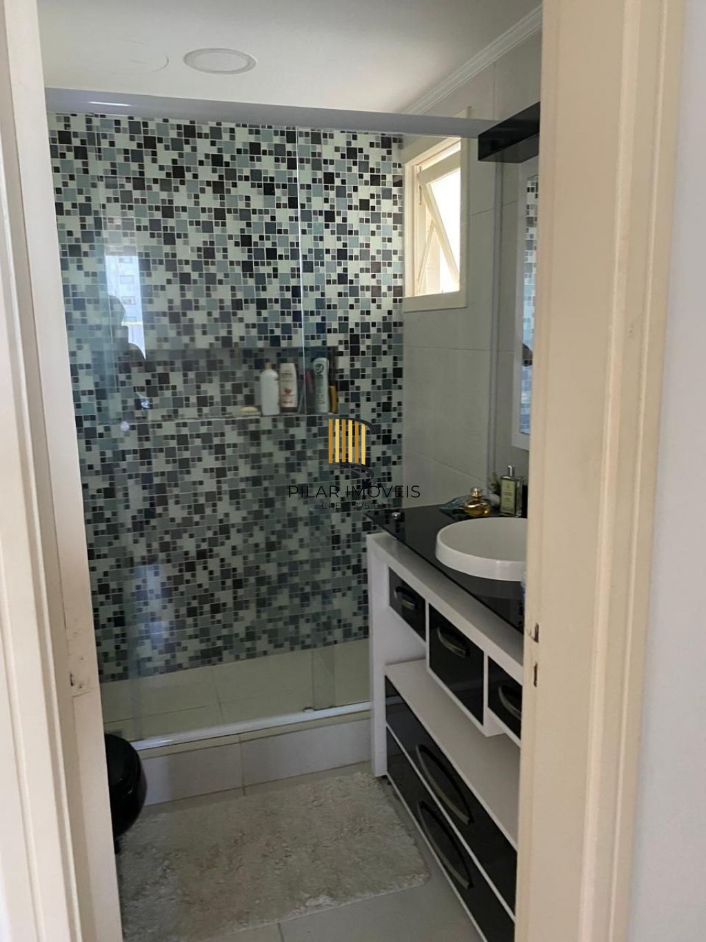 Apartamento 2 dormitórios no bairro Santana